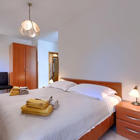 Apartment Alba By Interhome Rovinj Exterior photo